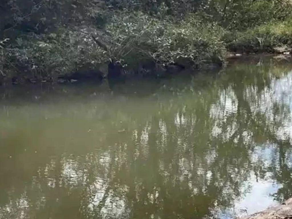Tragédia abala Campo das Vertentes: Mãe e duas crianças perdem a vida em afogamento no açude Barreiro