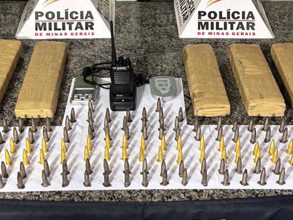 Detenção de adolescente por exibição de drogas e dinheiro nas redes sociais leva à apreensão de entorpecentes