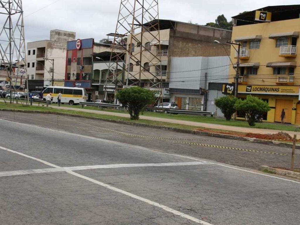 Homem armado assalta loja em Ipatinga após render funcionários