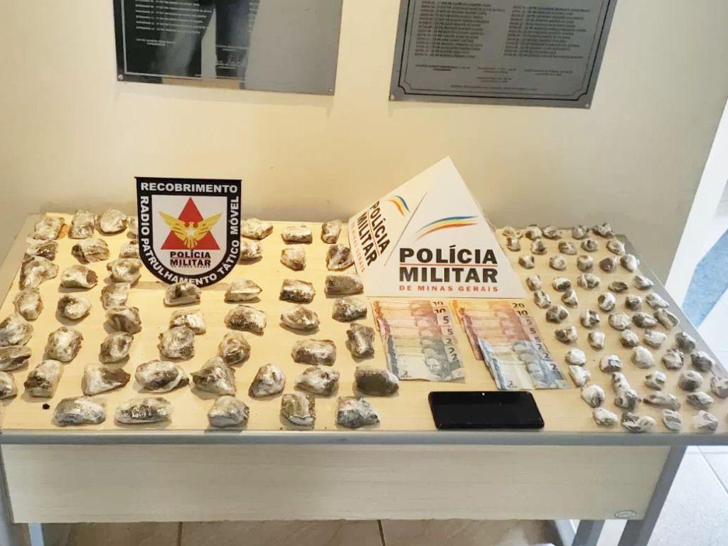 Operação policial resulta na apreensão de adolescente por tráfico de drogas no bairro São Tarcísio em GV