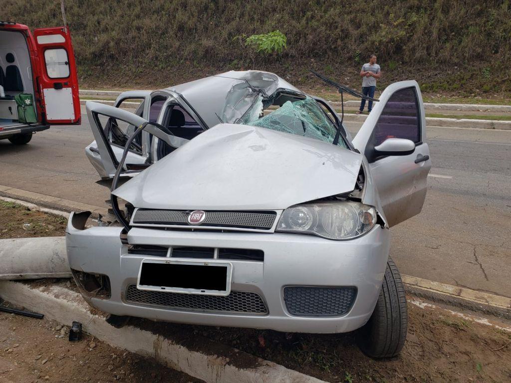 Acidente no Morro da Usipa em Ipatinga: Duas mulheres escapam sem ferimentos graves em colisão