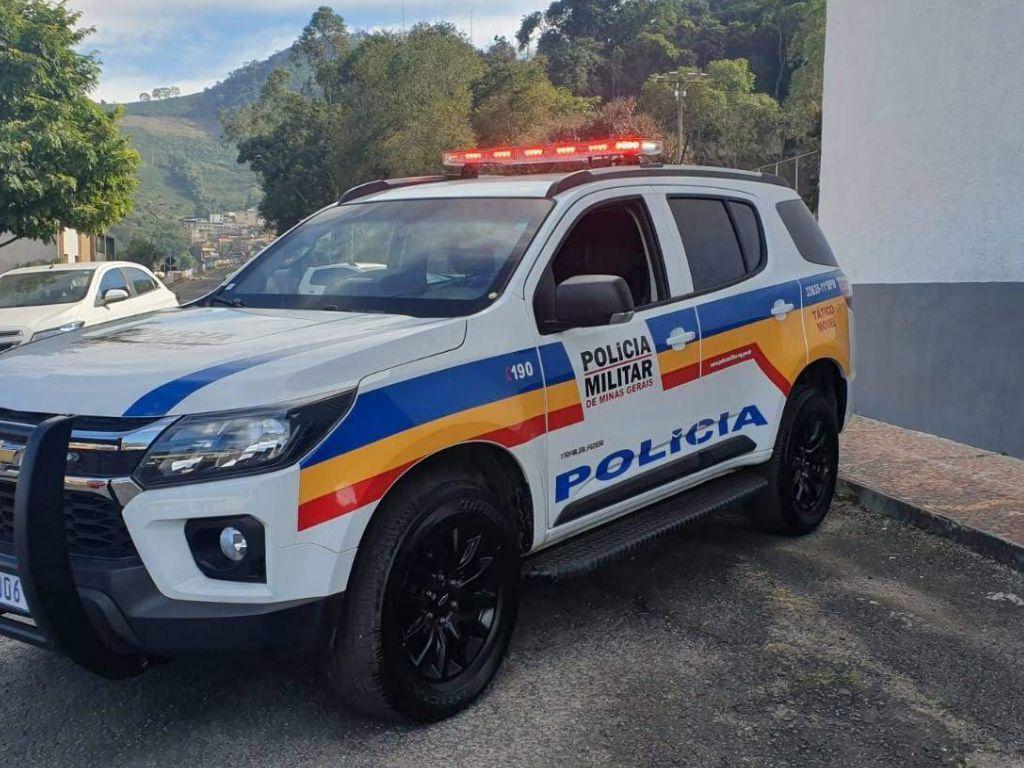 Homem é detido por envolvimento com tráfico de drogas no Vila Bretas em GV